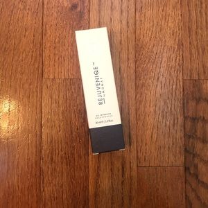 Monat Rejuveniqe Oil